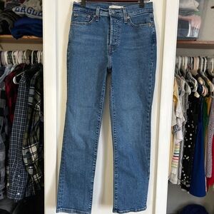 Levi's Wedgie Straight Jeans
